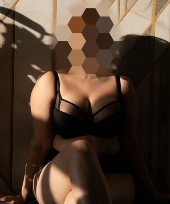 Экзотическая красотка с шикарной фигурой приглашает в гости воспитанного джентльмена на чашечку чая и незабываемый отдых в моей компании. Я знаю, чего ты хочешь! 13340, 38 лет